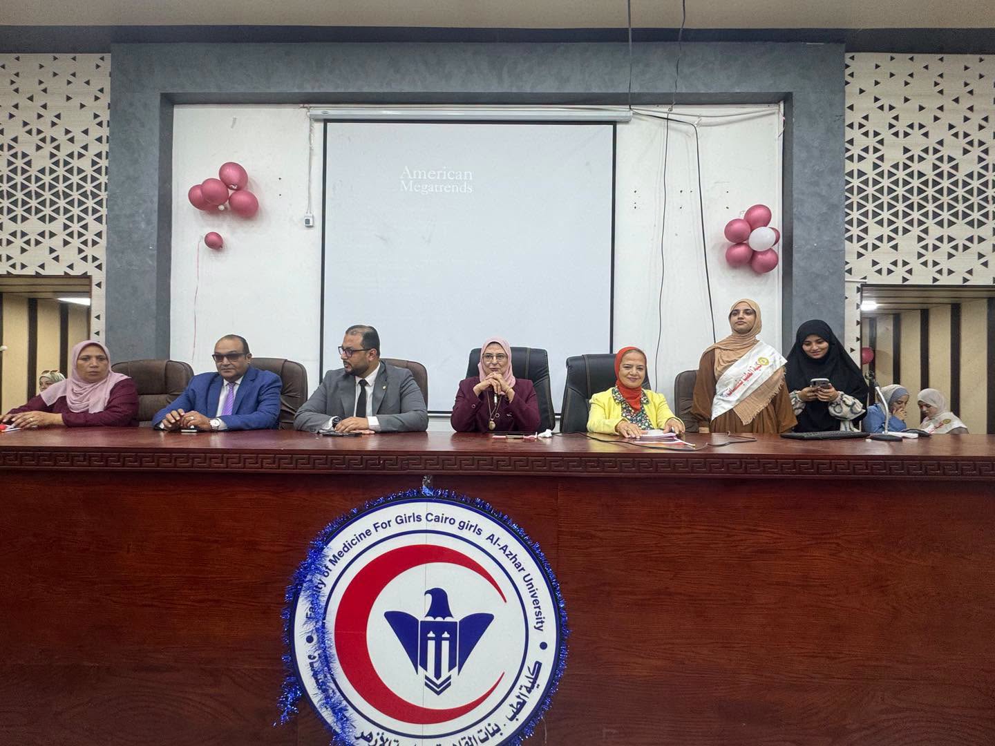 الإسبوع التعريفي لطالبات الفرقة الأولى بكلية الطب بنات جامعة الأزهر -القاهرة
